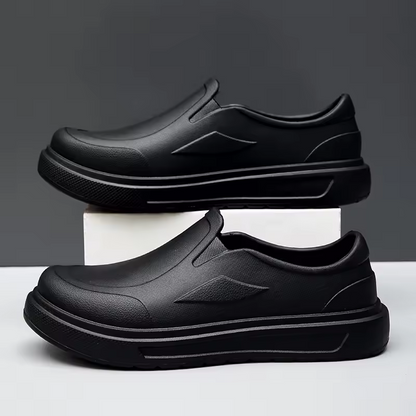 Men's Lightweight Slip-On Work Shoes – Oil Resistant, Easy to Clean Kitchen Work Footwear